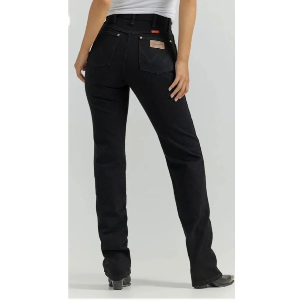 Wrangler Women's Cowboy Cut Slim Fit